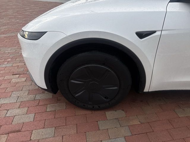 tesla model y 2026 7SAYGDED9TA604394 image tesla model y 2026 7SAYGDED9TA604394 image